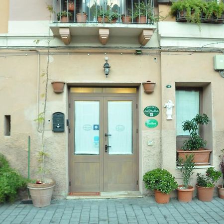 Bed And Breakfast Piazza Mercato Pescara Esterno foto