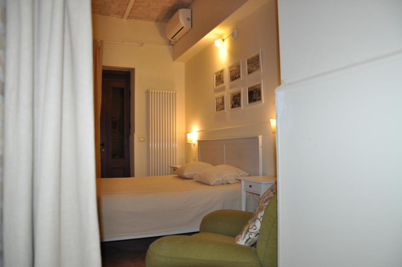 Bed And Breakfast Piazza Mercato Pescara Esterno foto